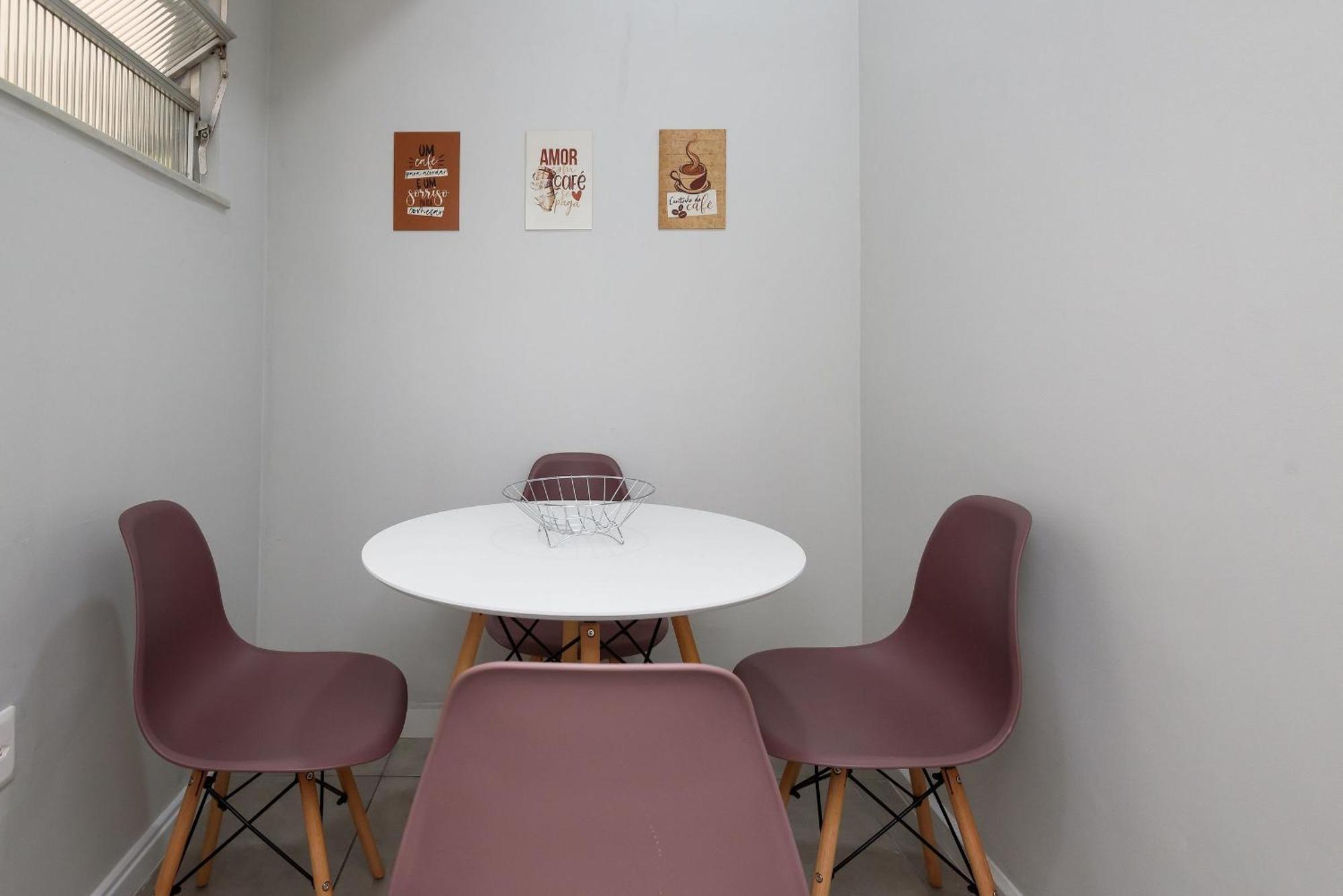 Apartamento 3quartos Amplo A 150m Da | Nsc 1175/1002 *