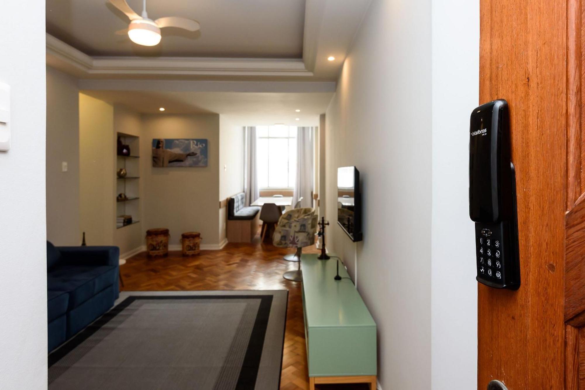 Apartamento 3quartos Amplo A 150m Da | Nsc 1175/1002